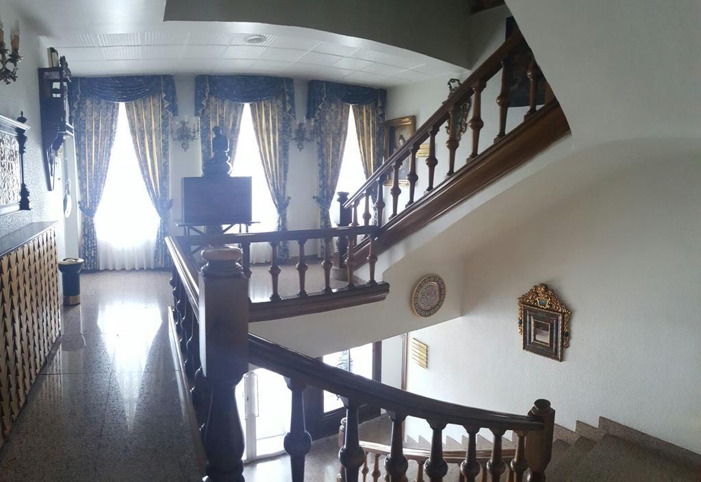 Hotel Nico Medinaceli Buitenkant foto